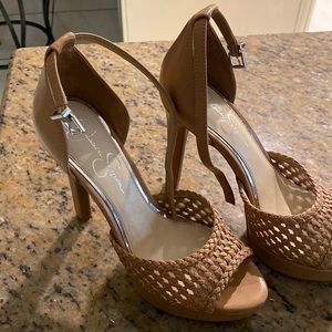 Jessica Simpson.shoes